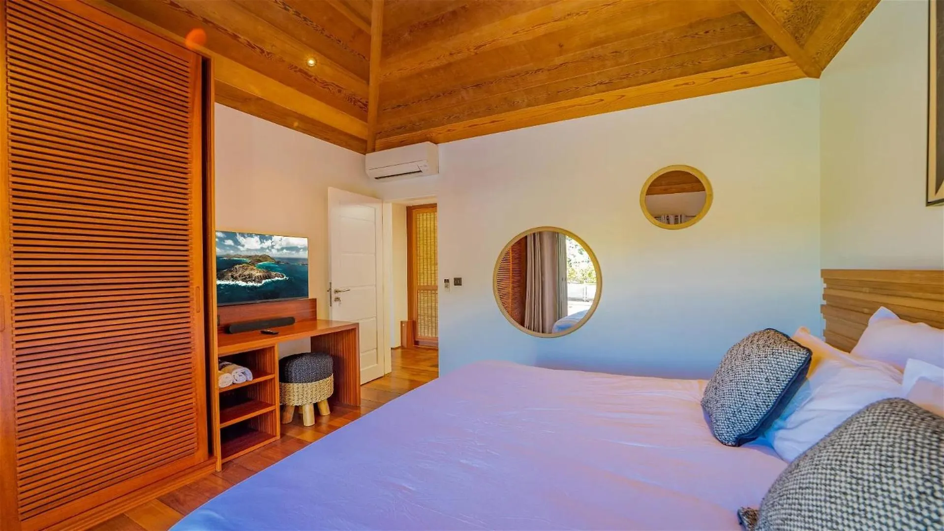 St Jean Hilltop Three-Bedroom Villa with Pool غوستافي 0*,  سانت بارتيليمي