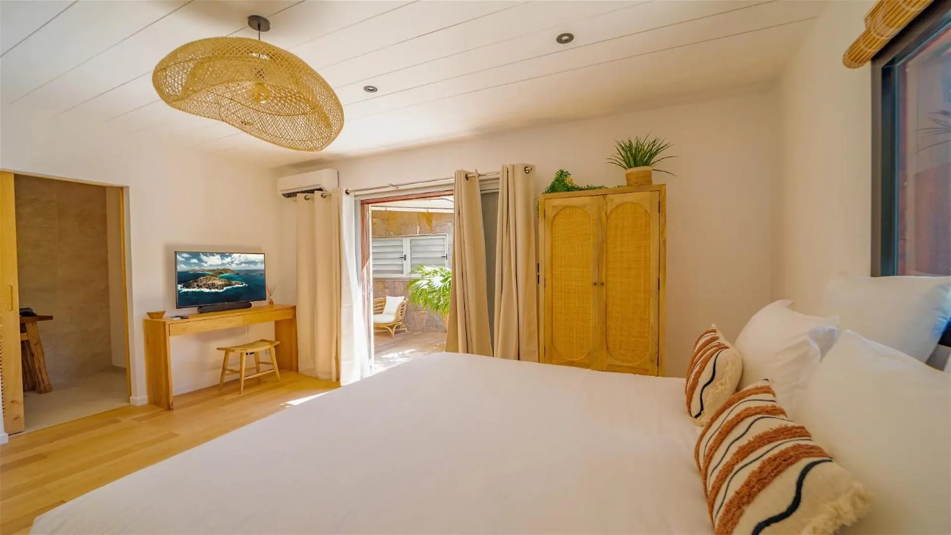 St Jean Hilltop Three-Bedroom Villa with Pool Gustavia